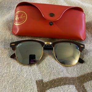 Rayban tortoise clubmaster